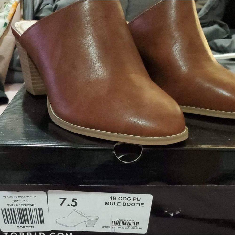 Torrid mules new in box 7.5